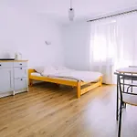 Goscinne Niklowka Pod Kolejka Na Skrzyczne Rum i privatbostad