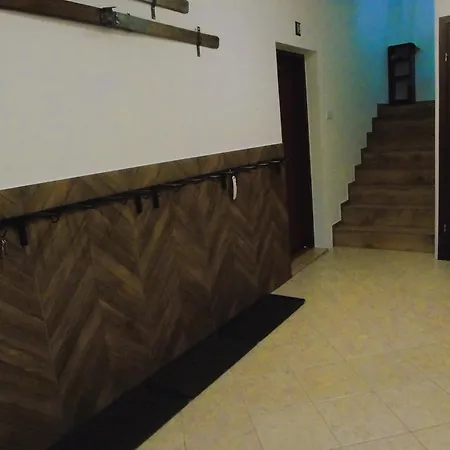 Goscinne Niklowka Pod Kolejka Na Skrzyczne 홈스테이