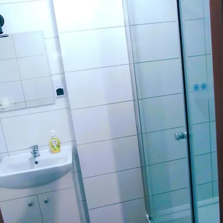 Goscinne Niklowka Pod Kolejka Na Skrzyczne
