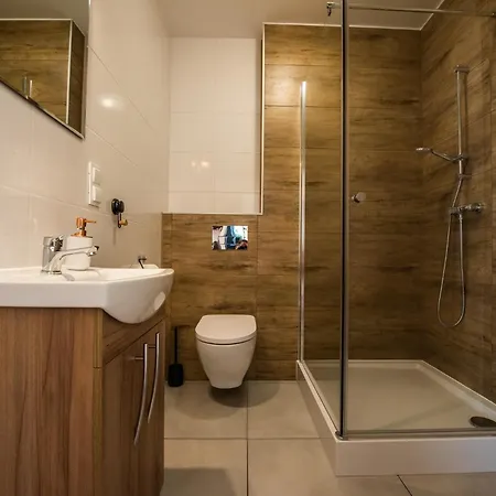 Gościnne Niklówka Pod Kolejką Na Skrzyczne